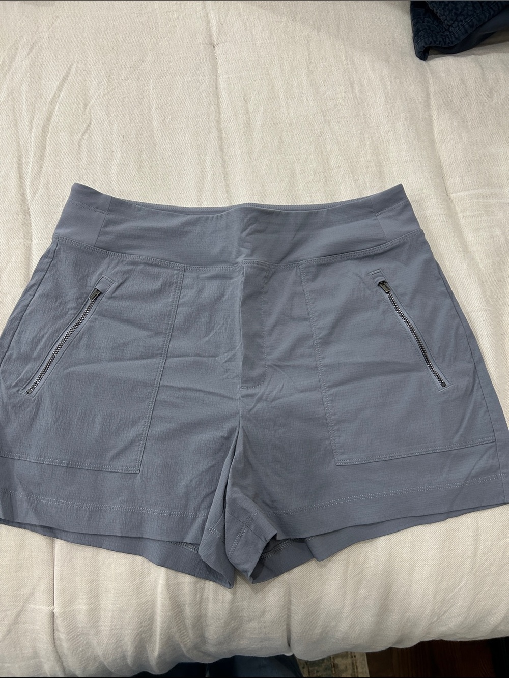 Athleta Trekkie north hiking shorts